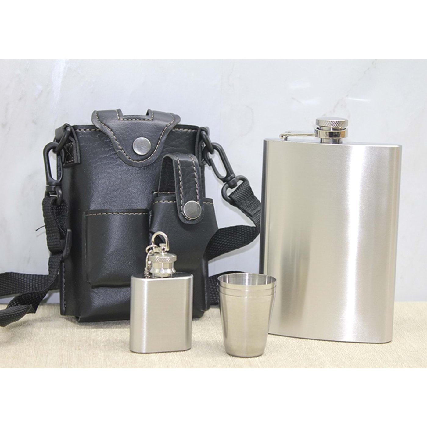 Matara Seti ´18OZ - Deri Kaplamalı - 3 Bardaklı - Çanta Tipi - 4OZ Yedek Mataralı´