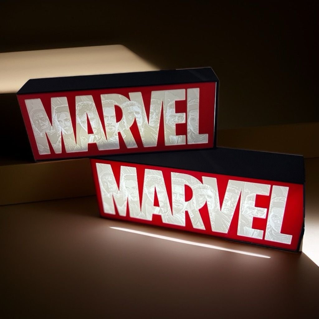 Marvel Logo Gece Lambası 20cm