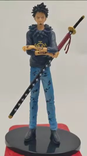 One Piece Biblo 19cm ´Trafalgar´